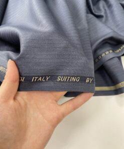 Купить итальянскую костюмную ткань в розницу недорого онлайн с доставкой или в Москве