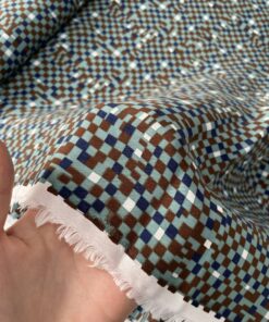 в розницу и оптом купить недорого ткани из Италии в Москве