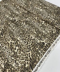 Костюмно-плательная леопардовая вискоза популярные ткани 2024 года из пинтерест