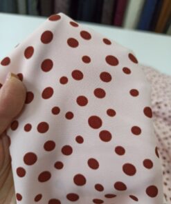 Искусственный розовый шелк в горошек трендовые ткани купить онлайн с доставкой