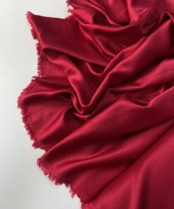 Костюмно-плательная вискоза малинового цвета в розницу и оптом купить недорого