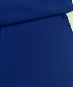 Костюмно-плательная поливискоза цвета синий-электрик популярные ткани 2024 года из пинтерест