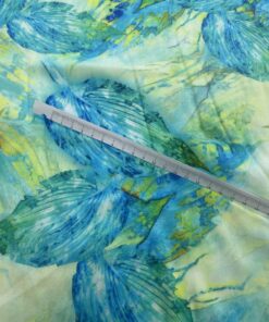 Плательная вискоза с зелено-синим цветочным принтом купить в интернет-магазине в Москве