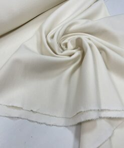 Молочный трикотаж полушерсть из Италии от Hugo Boss купить в розницу недорого