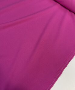 Костюмная поливискоза от Hugo Boss цвета фуксии трендовые ткани купить онлайн с доставкой