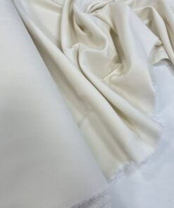 Молочная костюмная Итальянская шерсть с фактурой-креп популярные ткани 2024 года из пинтерест