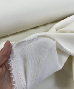 Молочная костюмная Итальянская шерсть с фактурой-креп в розницу и оптом купить недорого