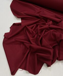 Темно красная костюмная поливискоза от Max Mara купить недорого в интернет-магазине в Москве в розницу по оптовой цене