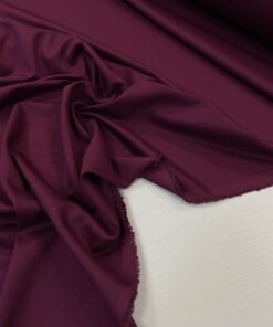 Костюмная поливискоза от Max Mara свекольного цвета (винный) трендовые ткани купить онлайн с доставкой