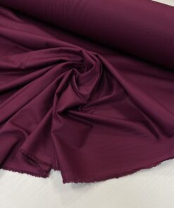 Костюмная поливискоза от Max Mara свекольного цвета (винный) популярные ткани 2024 года из пинтерест