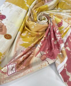 Яркий желто-красный трикотаж с принтом из Италии купить в розницу недорого