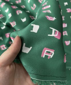 Зеленая шелковистая вискоза с принтом из Италии интернет магазин с доставкой по всей РФ