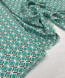 Бюрзовая вискоза с белым принтом из Италии купить в Москве со склада недорогие ткани с доставкой