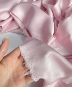 Кади розового цвета с брендового стока Chanel интернет магазин с доставкой по всей РФ