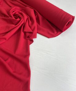 Вискоза креп красно-малиновый цвет из Италии популярные ткани 2024 года из пинтерест