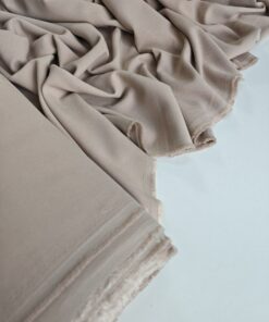 Костюмная Итальянская ткань бежево-нюдового цвета популярные ткани 2025 года из пинтерест