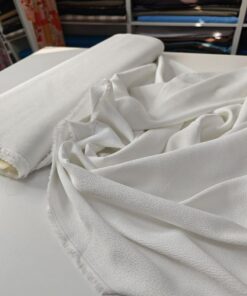 Жаккардовая вискоза белого цвета из Италии