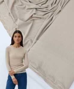 Тонкий светло-бежевый Итальянский трикотаж популярные ткани 2025 года из пинтерест