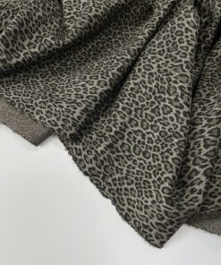 Принтованный Джерси цвета хаки со змеиным принтом