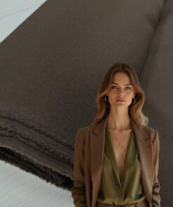 Мягкая коричневая шерсть от Hugo Boss популярные ткани 2025 года из пинтерест