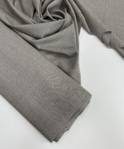 Шерсть серого цвета с чуть бежевым отливом купить в интернет-магазине в Москве