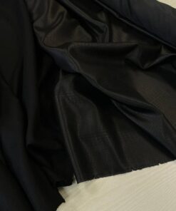 Черная подкладочная вискоза под кожу крокодила