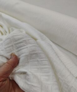 Белый трикотаж с брендового стока Escada