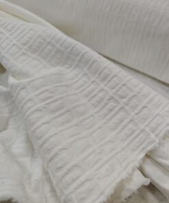 Белый трикотаж с брендового стока Escada