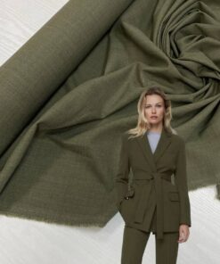 Костюмная полушерсть с брендового стока Escada популярные ткани 2025 года из пинтерест