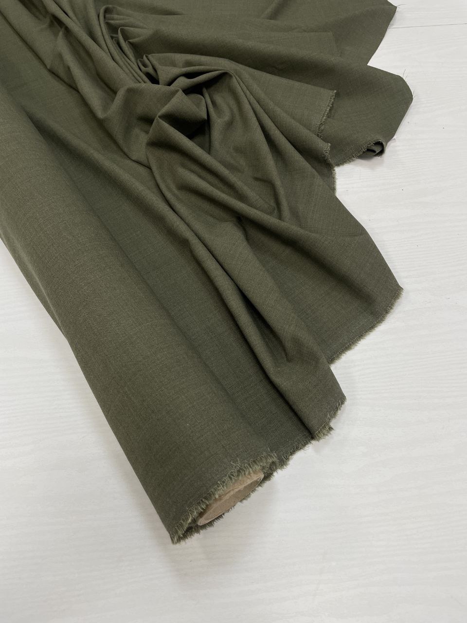 2025-10-13 13.00.03 Костюмная полушерсть с брендового стока Escada в розницу и оптом купить недорого