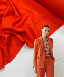 Костюмная красно-оранжевая поливискоза от Hugo Boss интернет магазин с доставкой по всей РФ