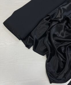 Роскошное черное кади от Escada похожее на атласный шелк купить недорого в интернет-магазине в Москве в розницу по оптовой цене