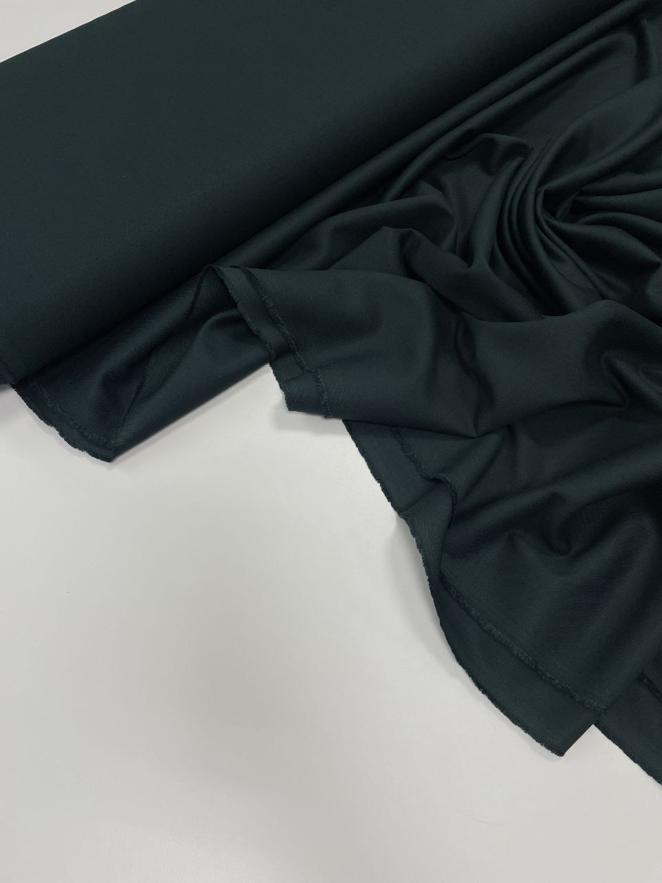 2025-11-07 14.01.32 Костюмная поливискоза Max Mara цвета морской волны популярные ткани 2025 года из пинтерест