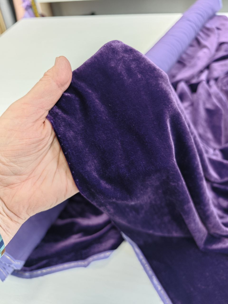 2026-03-20 15.35.31 Фиолетовый вискозный мягкий бархат/велюр купить в розницу недорого