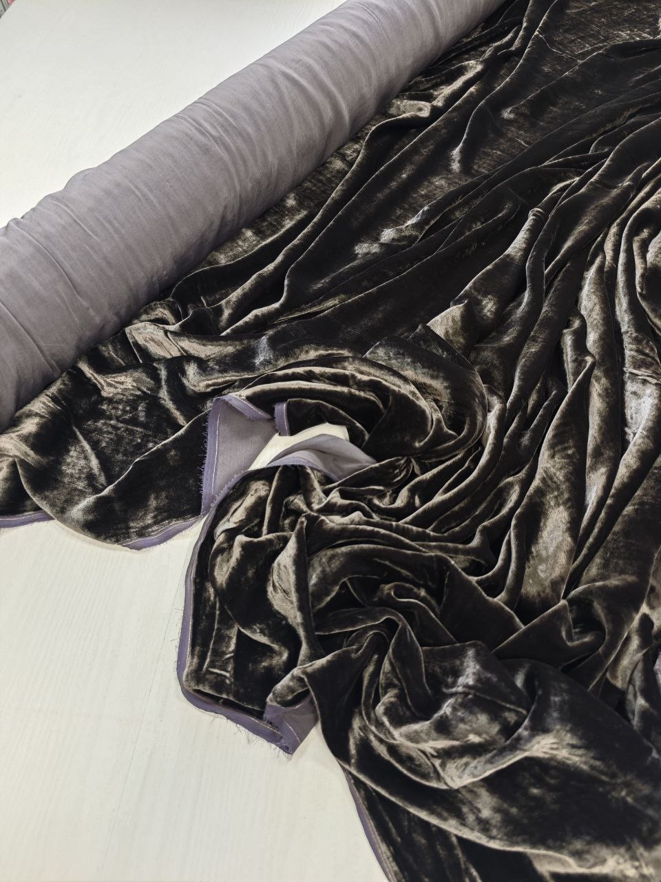 2026-03-20 15.36.10 Balenciaga роскошный черный бархат из Италии в розницу и оптом купить недорого