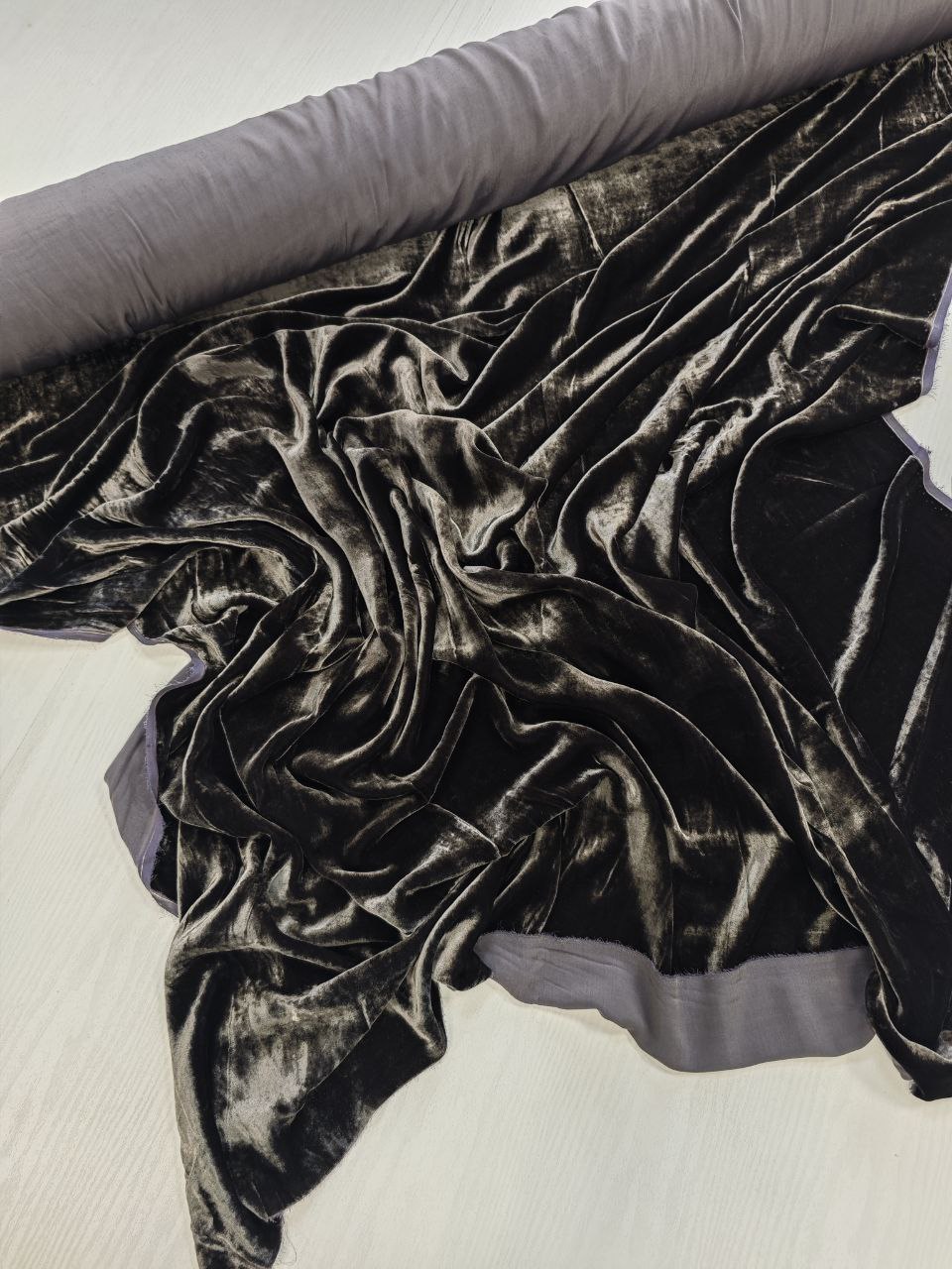 2026-03-20 15.36.15 Balenciaga роскошный черный бархат из Италии купить в интернет-магазине в Москве