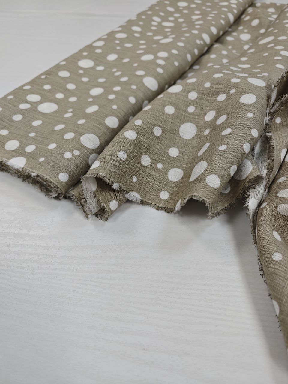2026-03-20 15.44.36 100% бежевый лен Max Mara в белый горошек купить в розницу недорого