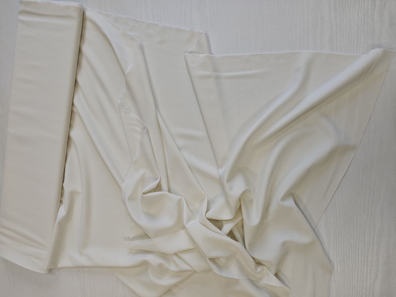 2026-03-20 15.45.18 Шерсть Max Mara молочного цвета купить в Москве со склада недорогие ткани с доставкой