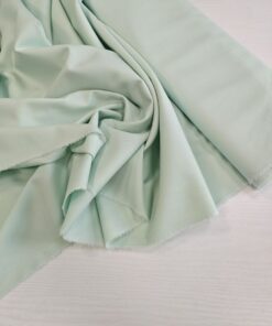 Шерсть ментолового цвета из Италии купить в розницу недорого