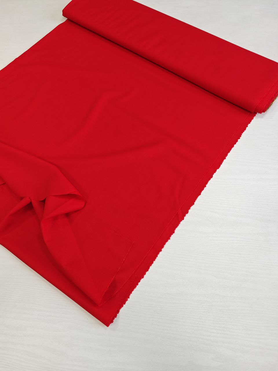 2026-03-20 15.50.17 Шерсть Max Mara красного цвета из Италии купить в розницу недорого