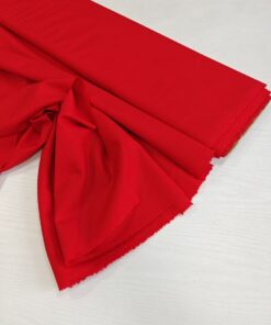 Шерсть Max Mara красного цвета из Италии популярные ткани 2026 года из пинтерест