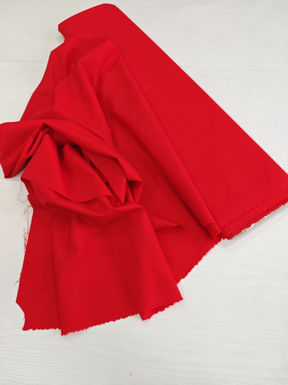 2026-03-20 15.50.27 Шерсть Max Mara красного цвета из Италии купить недорого в интернет-магазине в Москве в розницу по оптовой цене