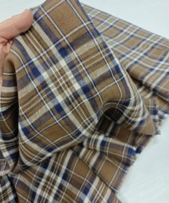 Лен коричневый в сине-белую в клетку купить в розницу недорого