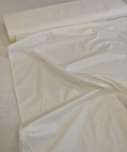 Итальянская 100% вискоза бело-молочного цвета
