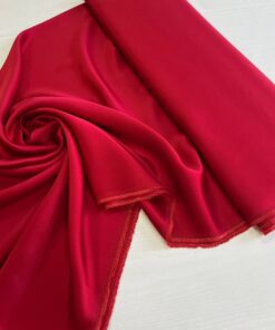 Итальянское кади насыщенного красного цвета купить в Москве со склада недорогие ткани с доставкой