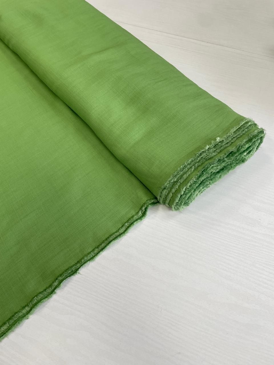 2026-04-14 19.57.11 Костюмно-плательная зеленая вискоза/лён