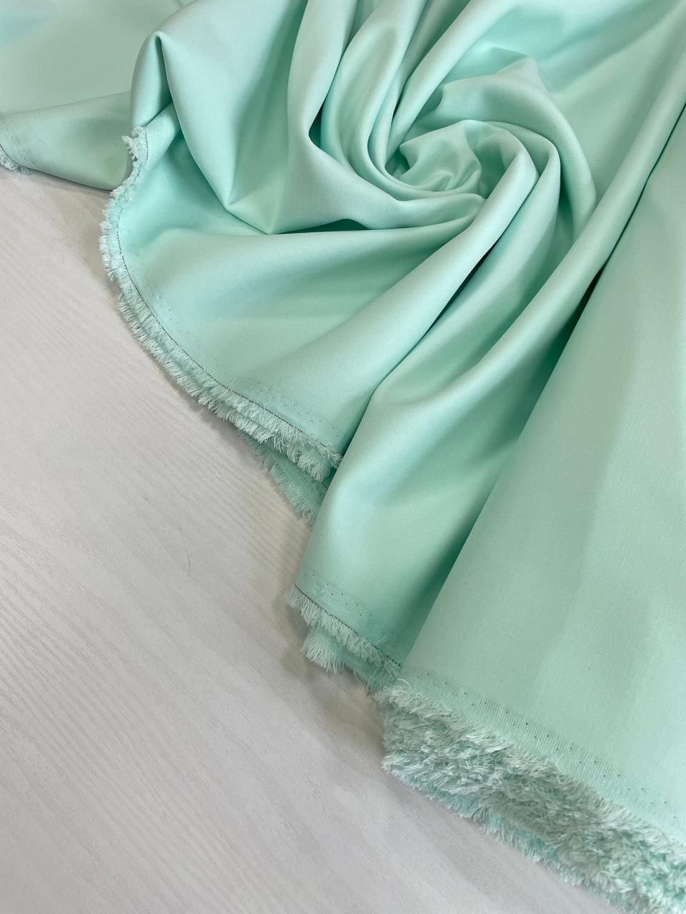 2026-04-14 20.00.13 Костюмная ткань ментолового цвета от Hugo Boss интернет магазин с доставкой по всей РФ