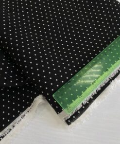 Черный шелк крепдешин Max Mara в мелкий белый горошек популярные ткани 2026 года из пинтерест