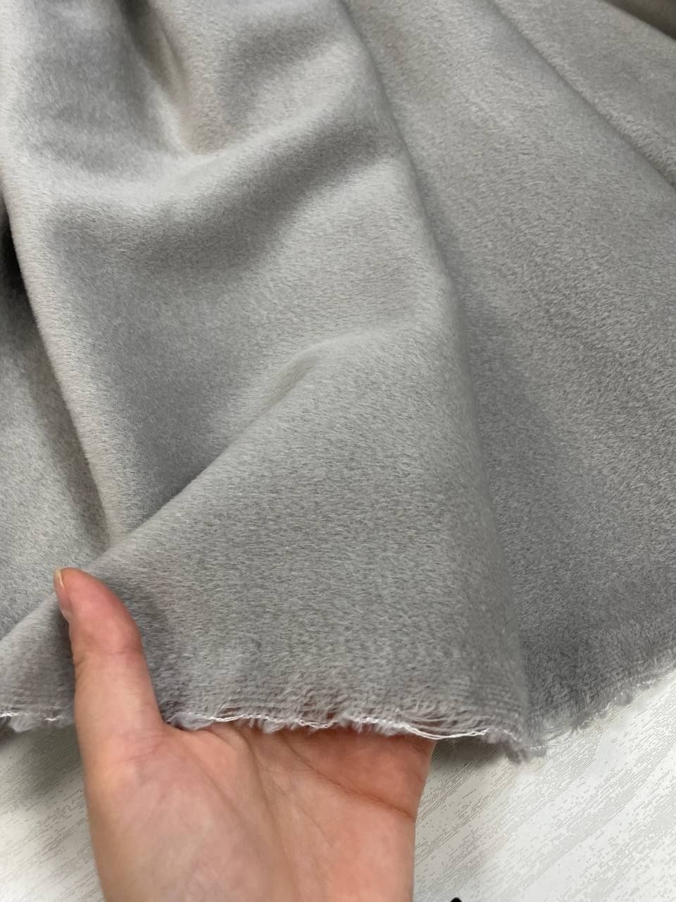 2026-10-08 16.38.13 Пальтовая светло-серая шерсть с кашемиром от Max Mara в розницу и оптом купить недорого