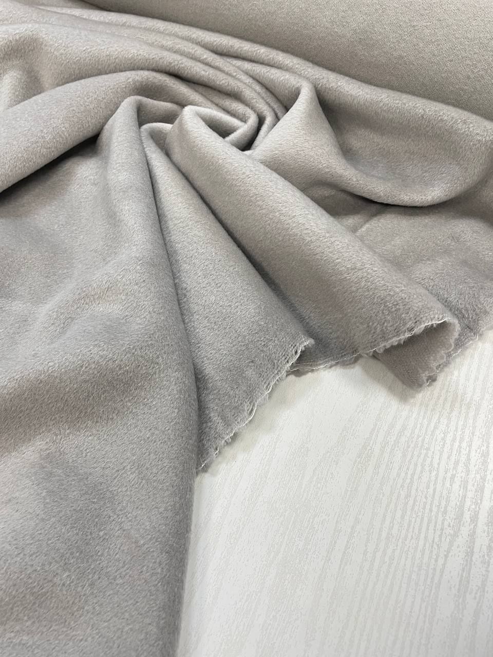 2026-10-08 16.38.17 Пальтовая светло-серая шерсть с кашемиром от Max Mara купить в интернет-магазине в Москве